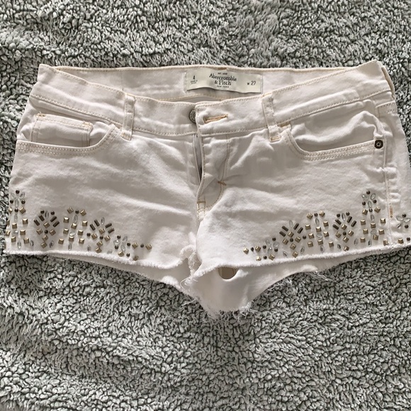 A&F Short shorts (barely used) - Picture 5 of 5
